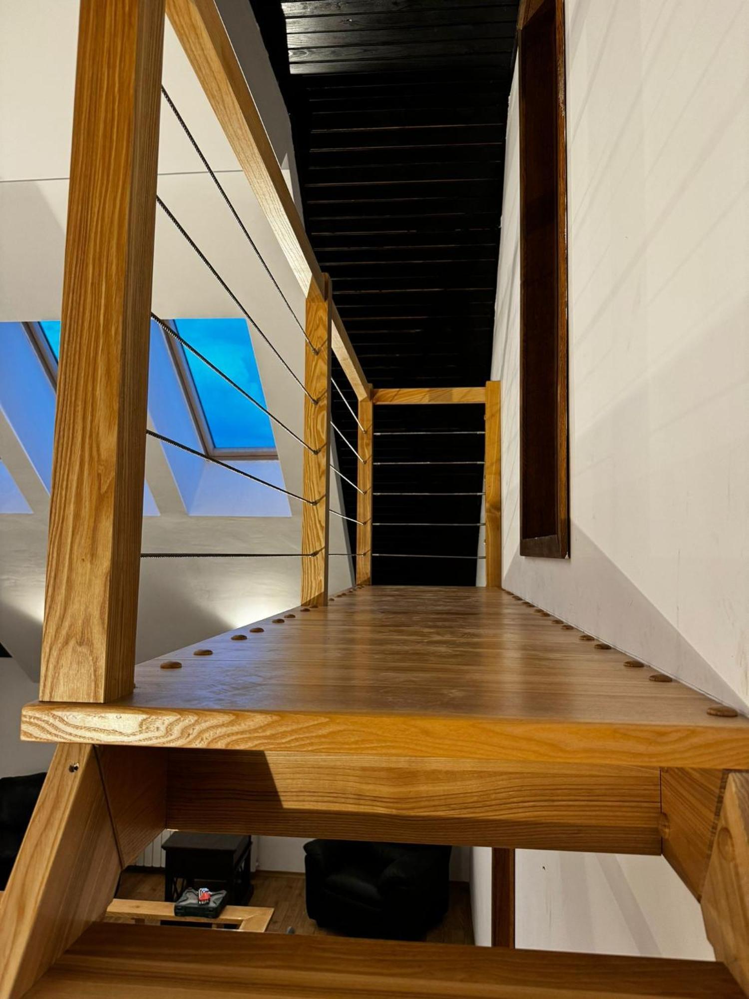 Evie'S Tree House Villa Dragomirna Ngoại thất bức ảnh